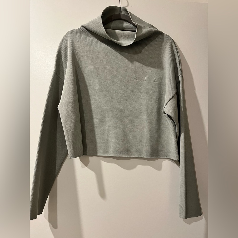 AJE Psychedelia turtleneck crepe logo crop - Picture 2 of 5